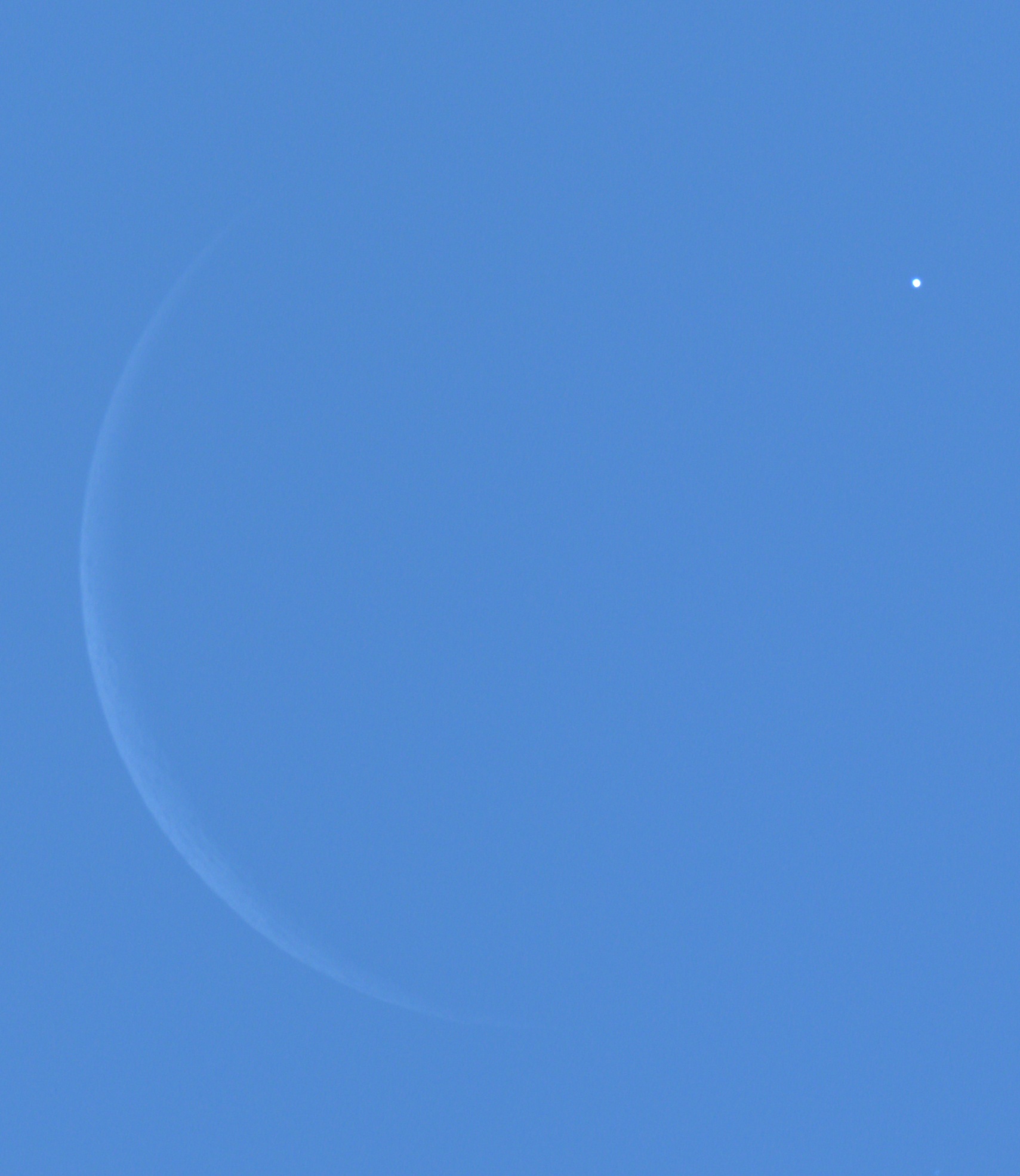 Mondsichel, Venus und Regulus