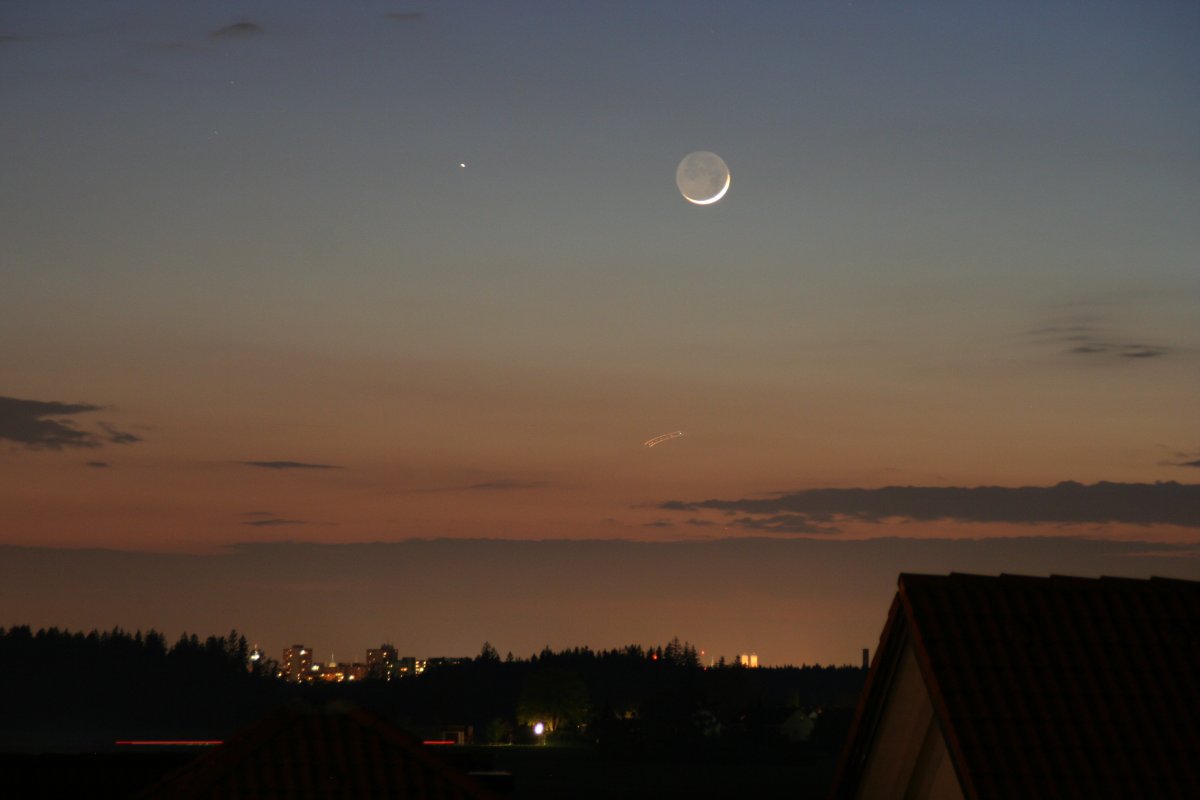 moon and mercury