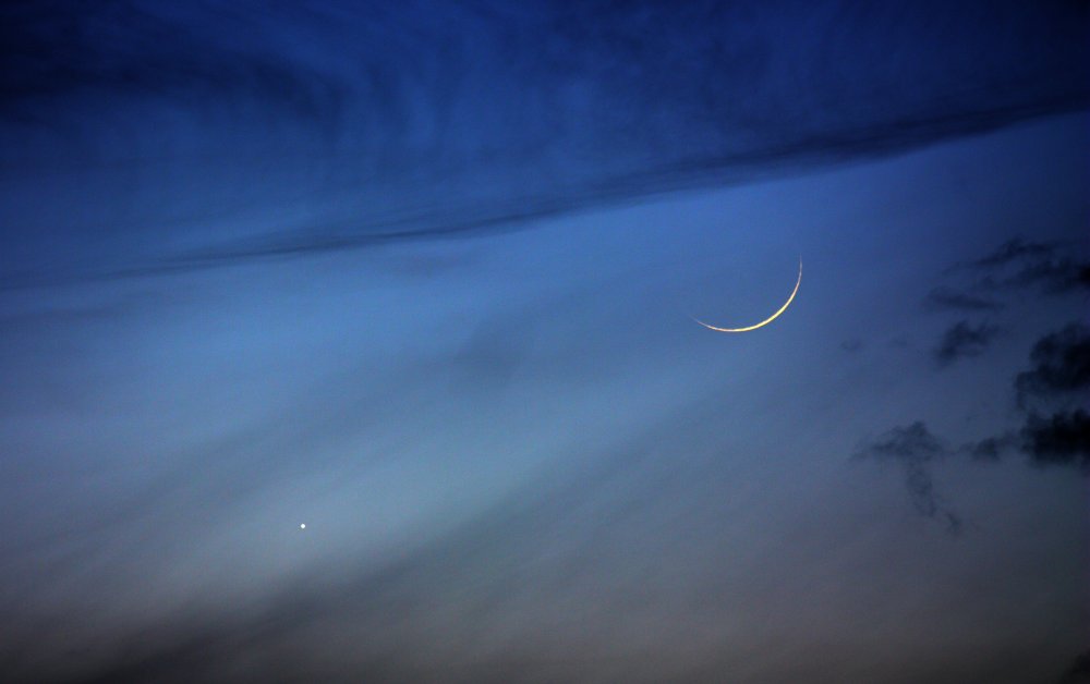 crescent and jupiter