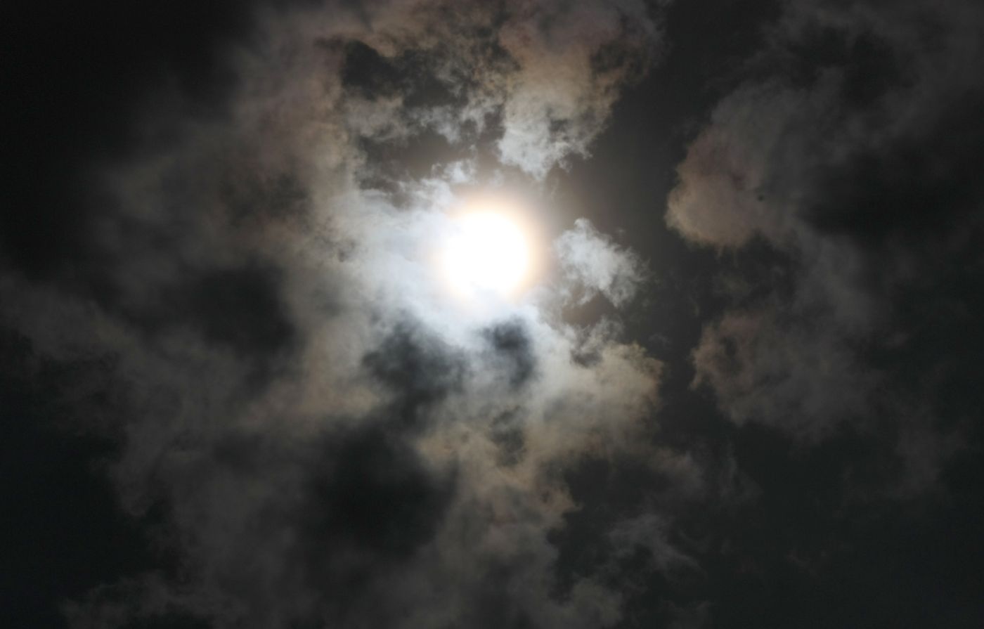 Wolken beim Kloster