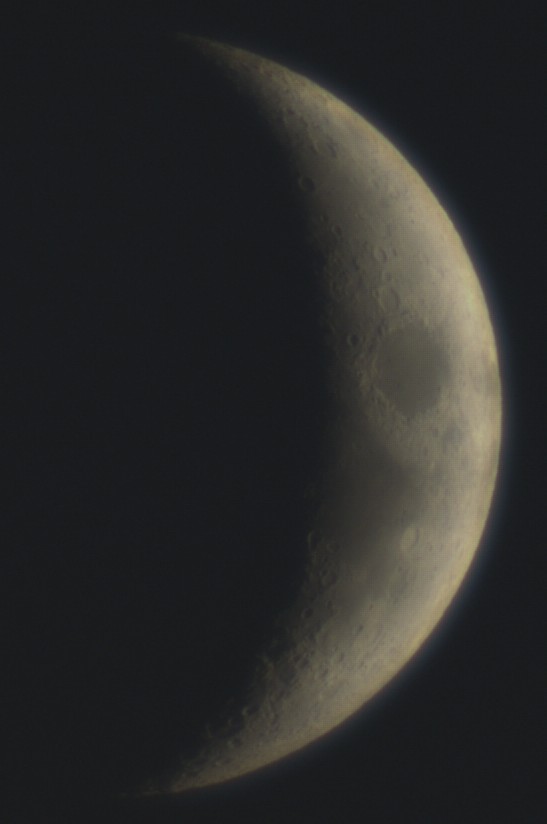 crescent at 20:27